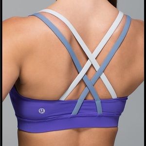 lululemon Energy Bra *Medium
Support, B-D Cups - SIZE 6